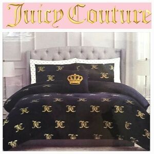 Juicy Couture Home Gold Foil JC Logo 8-PC Printed Queen Bed Set
